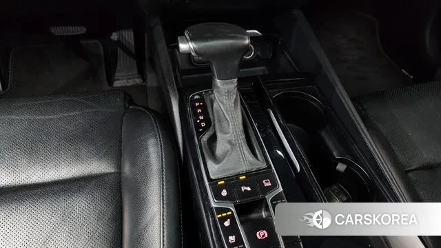 Kia Come New K7 id 3375140 из Кореи 19