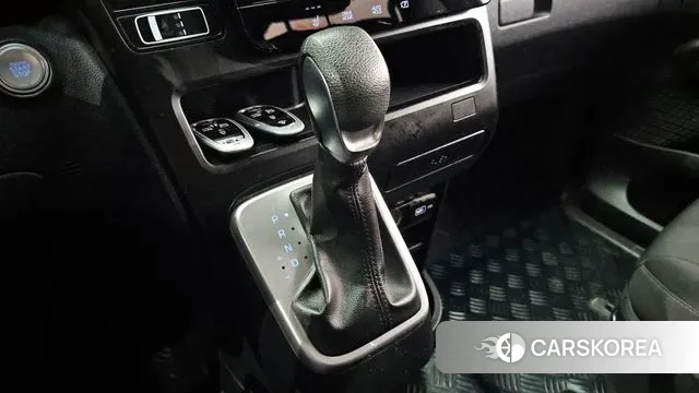 Hyundai Staria id 3191989 из Кореи 19