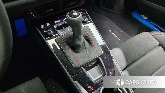 Porsche 911(992) id 3863779 из Кореи 19