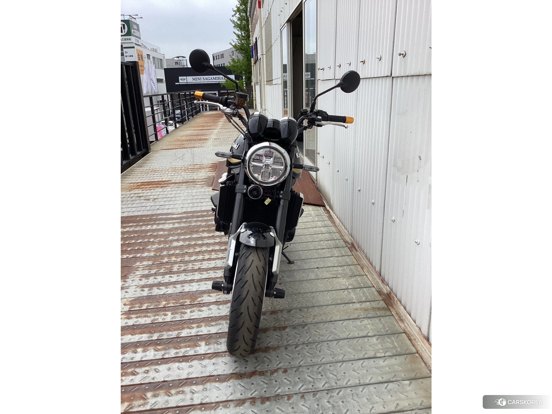 Kawasaki Z900RS id 3950369 из Японии 10