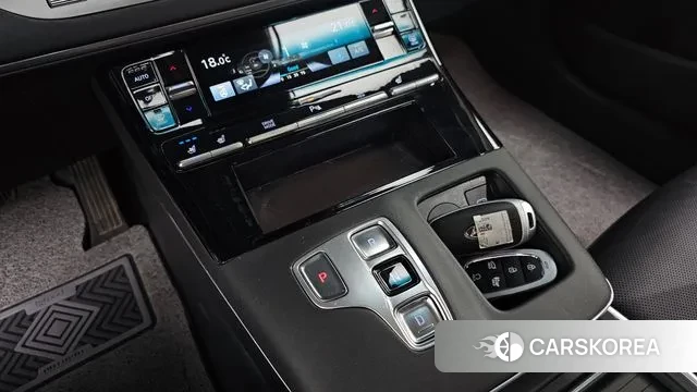 Hyundai The New Grandeur IG id 3273599 из Кореи 19