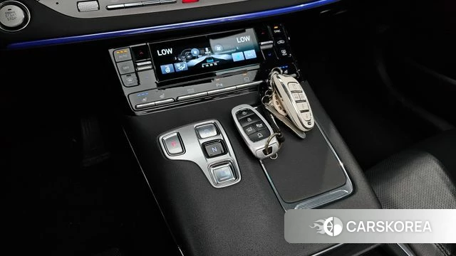 Hyundai The New Grandeur IG id 4555942 из Кореи 31
