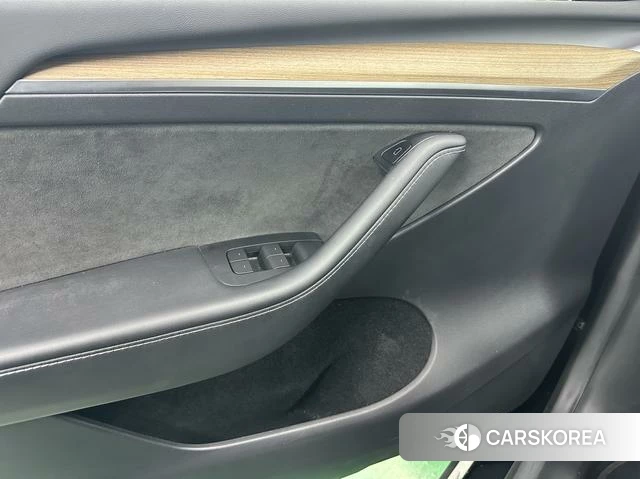 Tesla Model Y id 4208379 из Китая 25