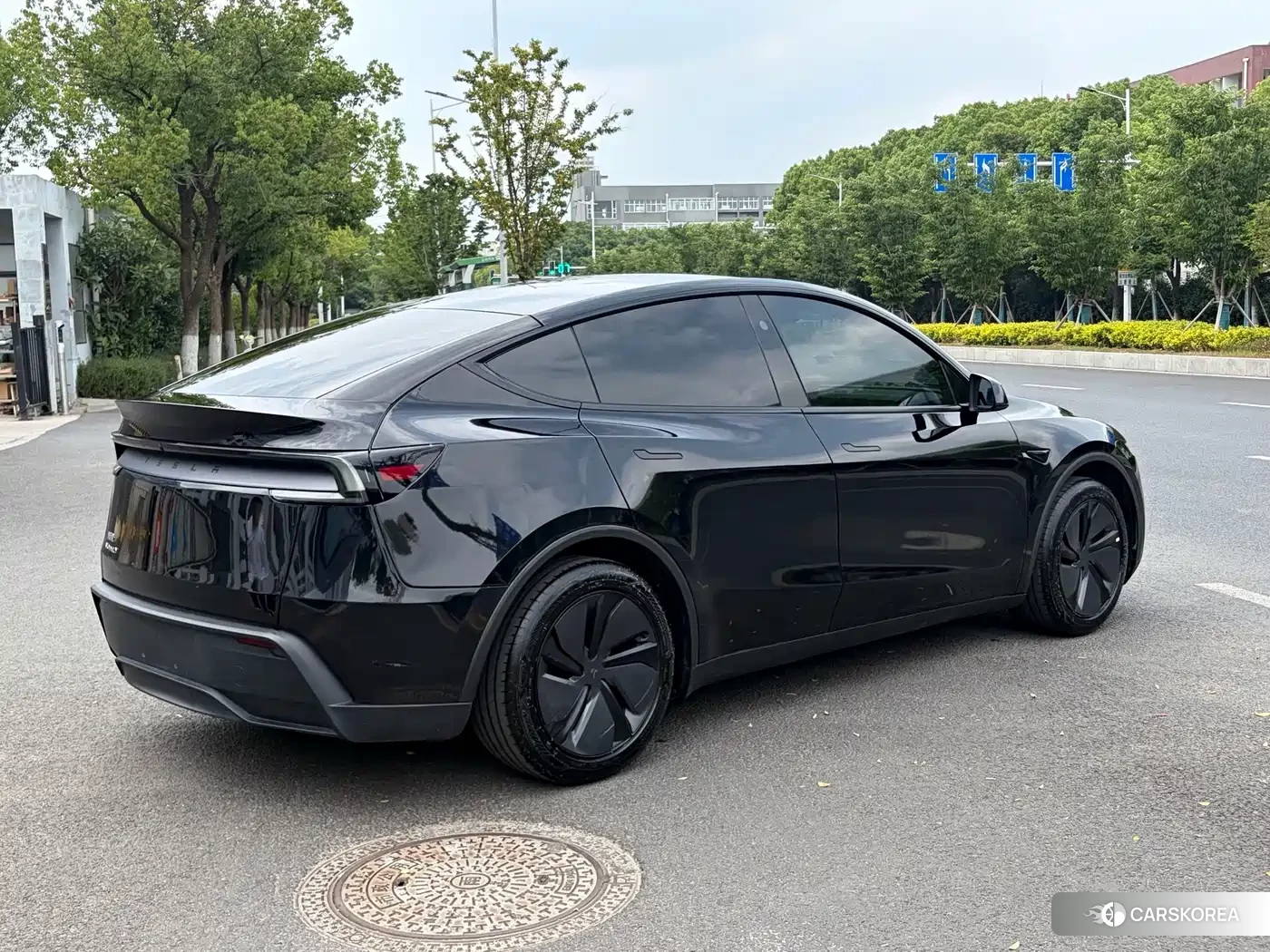 Tesla Model Y id 4554163 из Китая 9