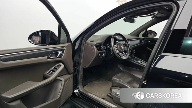 Porsche Macan id 4325187 из Кореи 31