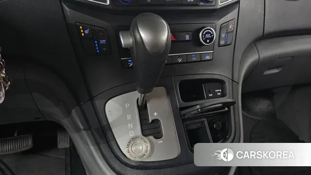 Hyundai The New Grand Starex id 3000473 из Кореи 19