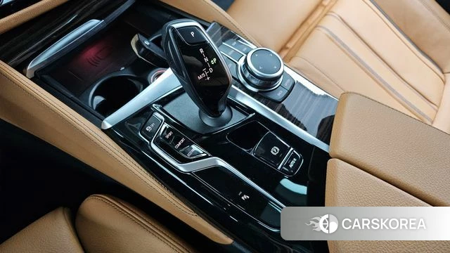 BMW 5 Series (G30) id 4202142 из Кореи 33