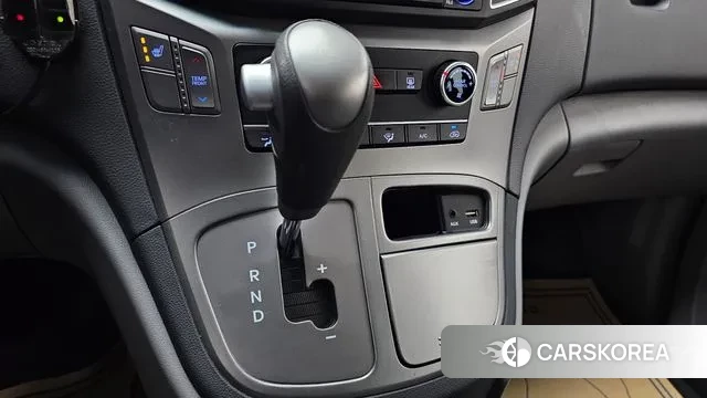 Hyundai The New Grand Starex id 3349691 из Кореи 19