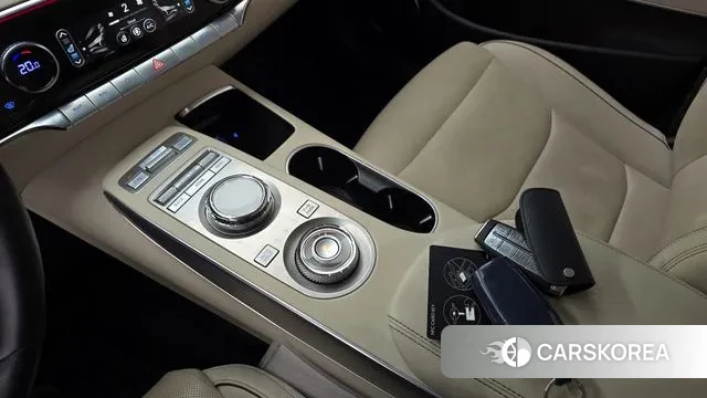 Genesis GV70 id 3305879 из Кореи 19