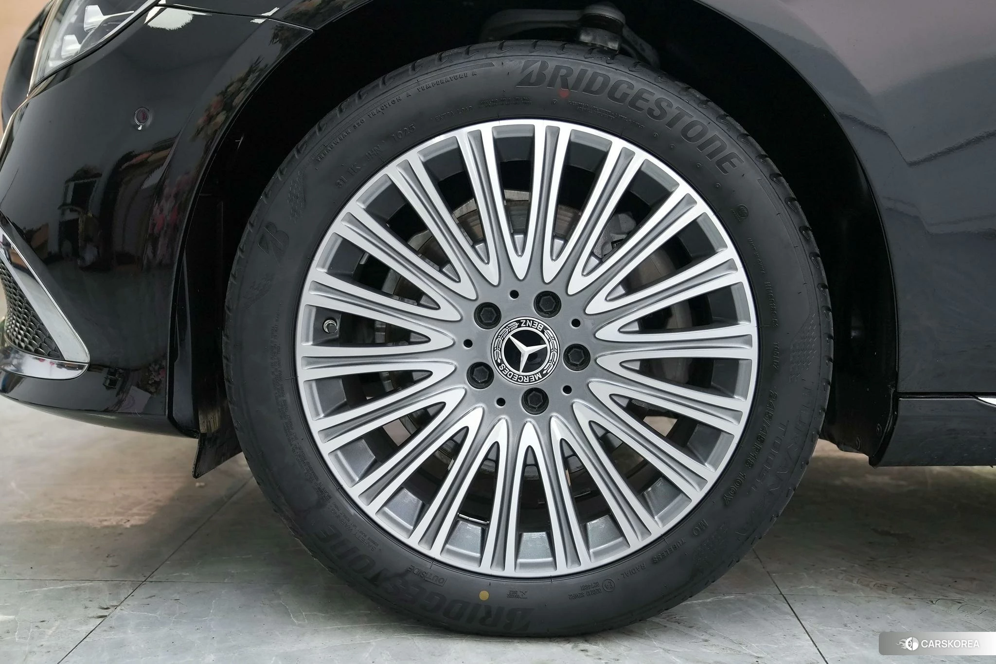 Mercedes-Benz E-class id 4479838 из Китая 17
