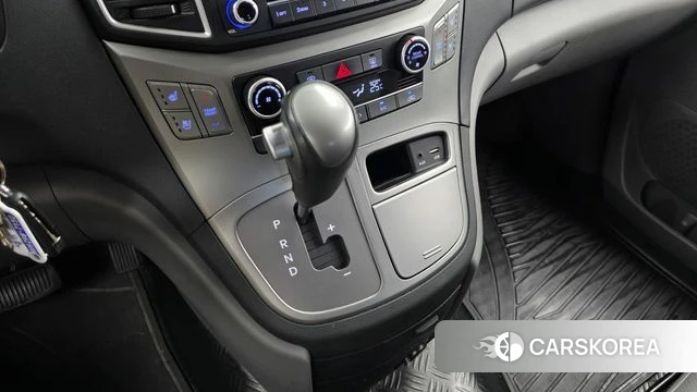 Hyundai The New Grand Starex id 4900266 из Кореи 29