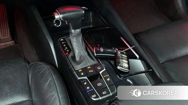 Kia Come New K7 id 3593311 из Кореи 19