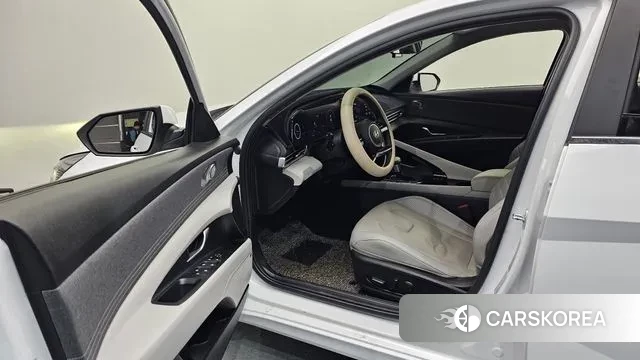 Hyundai Avante (CN7) id 3787875 из Кореи 19