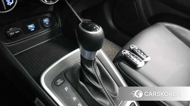 Hyundai Venue id 4470685 из Кореи 28
