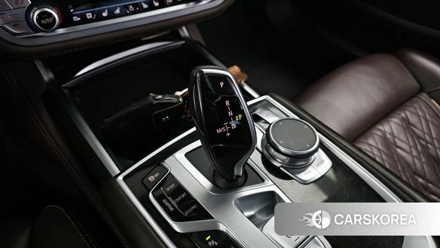 BMW 7 Series (G11) id 3935828 из Кореи 19