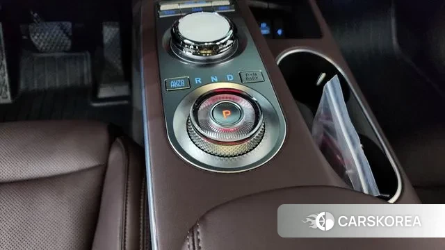 Genesis GV70 id 3353965 из Кореи 19