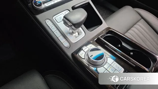 Genesis G90 id 3379523 из Кореи 19