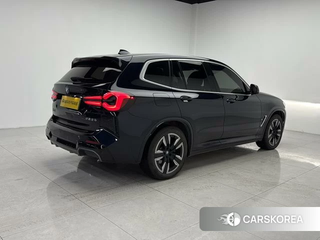 BMW iX3 id 4211467 из Китая 19
