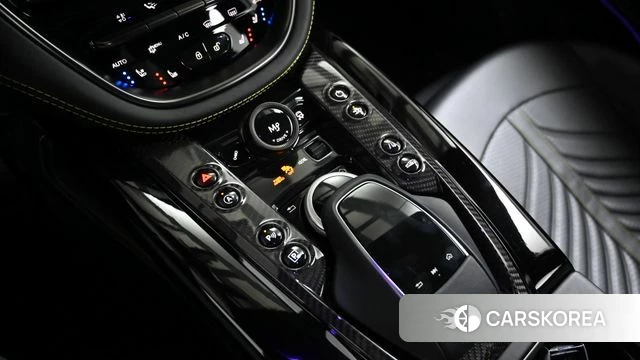 Aston Martin DBX id 4778623 из Кореи 19