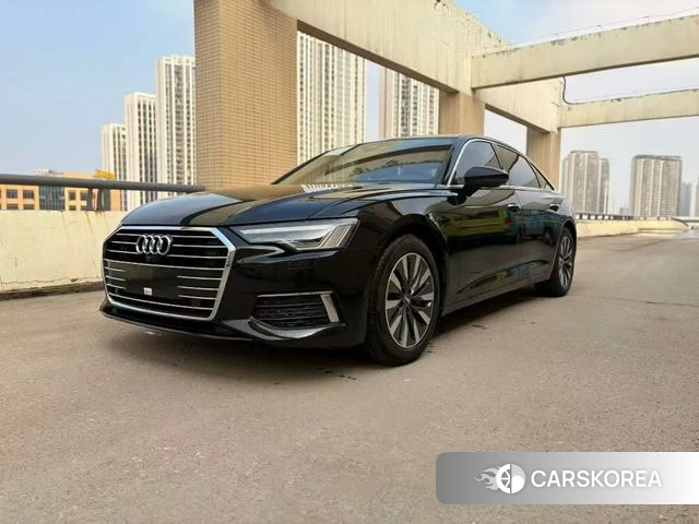 Audi A6L id 4278772 из Китая 9