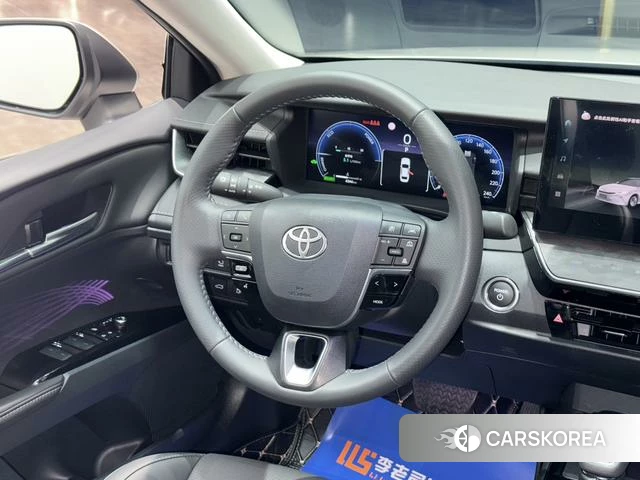 Toyota Camry id 4262239 из Китая 31