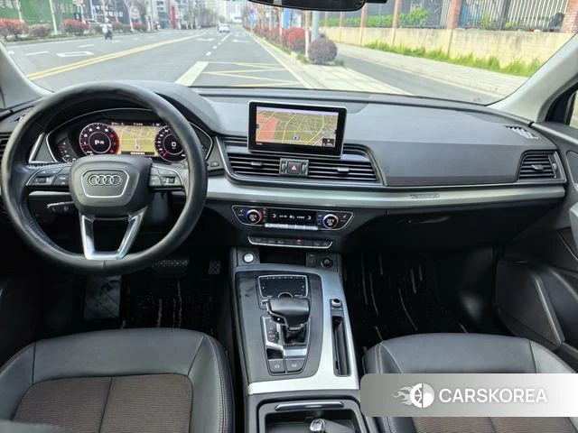 Audi Q5L id 4240747 из Китая 14