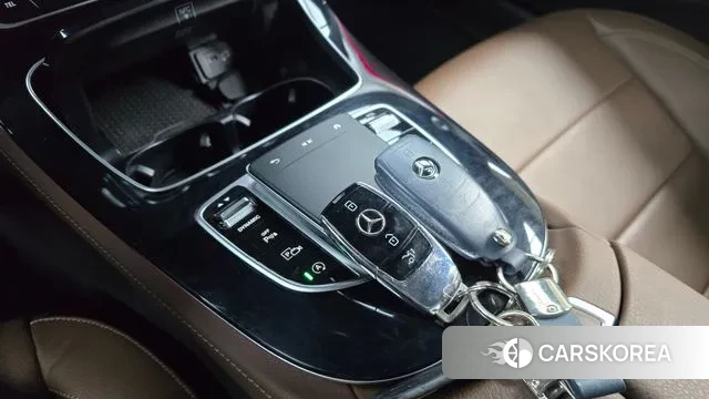 Mercedes-Benz E-Class W213 id 3753208 из Кореи 19