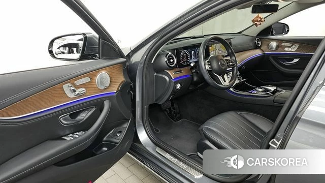 Mercedes-Benz E-Class W213 id 3828468 из Кореи 19