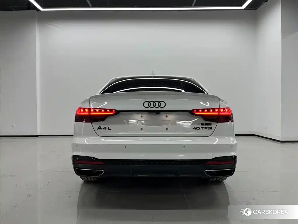 Audi A4L id 4622391 из Китая 15