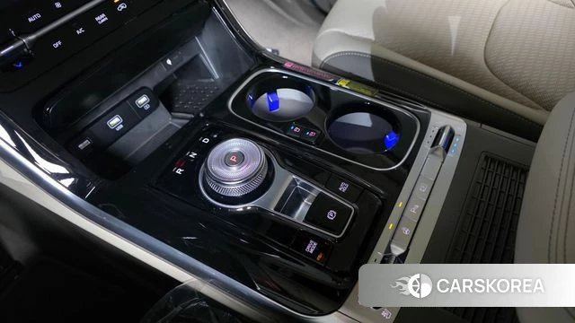 Kia Carnival 4th generation id 4224088 из Кореи 19