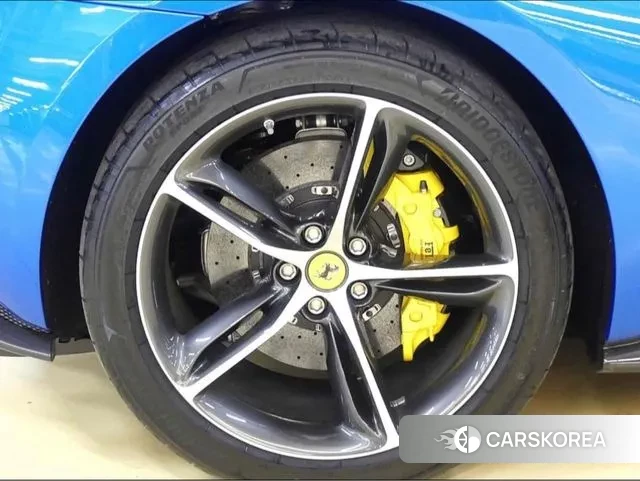 Ferrari 296 GTS id 3104135 из Кореи 19