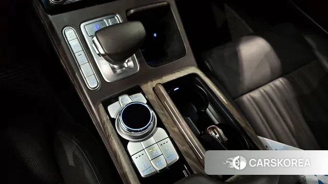 Genesis G90 id 3209757 из Кореи 19