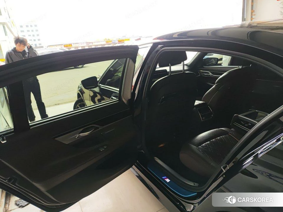 BMW 7 series id 4452087 из Китая 9