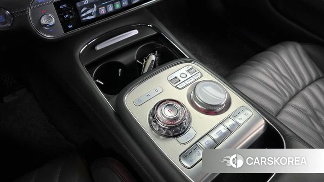 Genesis G90 (RS4) id 4433523 из Кореи 37