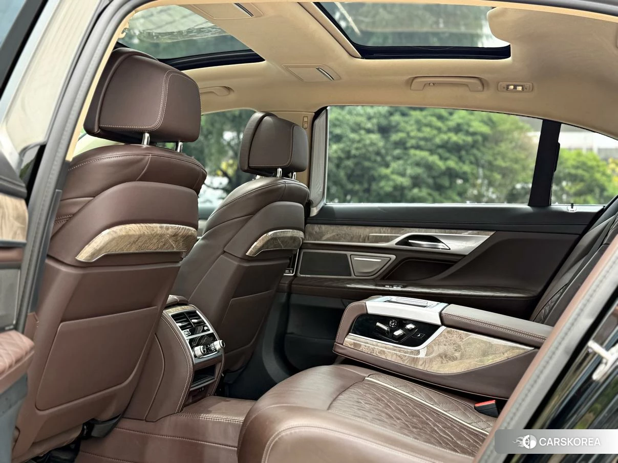 BMW 7 series id 4419210 из Китая 19