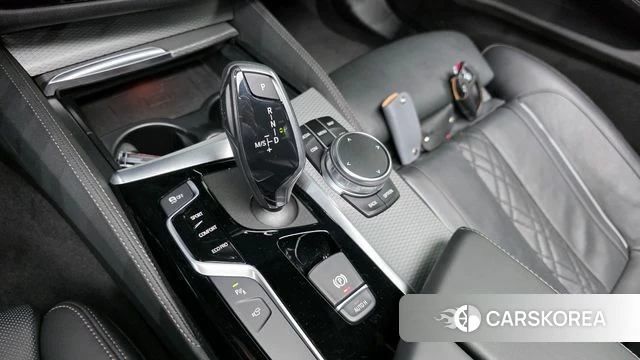 BMW 5 Series (G30) id 3801515 из Кореи 19