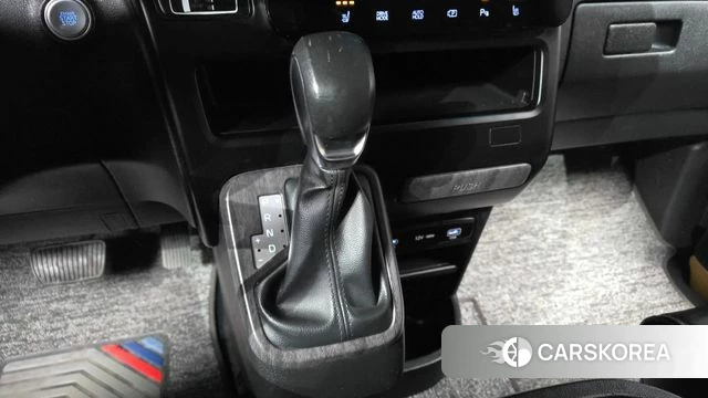 Hyundai Staria id 3793178 из Кореи 19