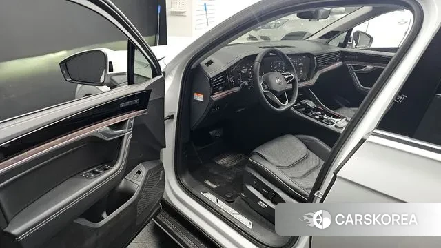 Volkswagen Touareg 3rd generation id 3538583 из Кореи 19