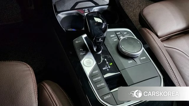 BMW 1 Series (F40) id 4224763 из Кореи 37