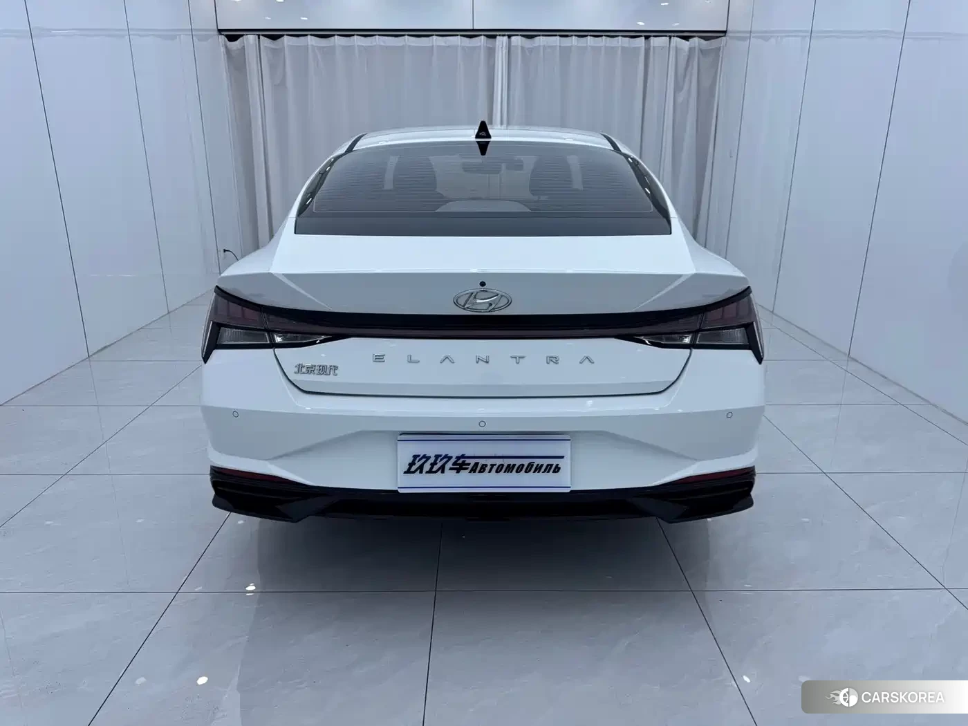 Hyundai Elantra id 4679709 из Китая 17