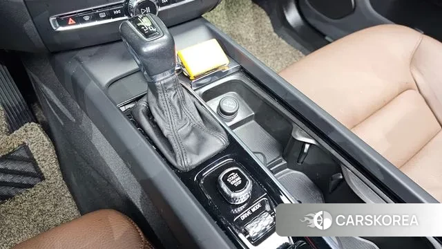 Volvo XC60 second Generation id 3611334 из Кореи 19