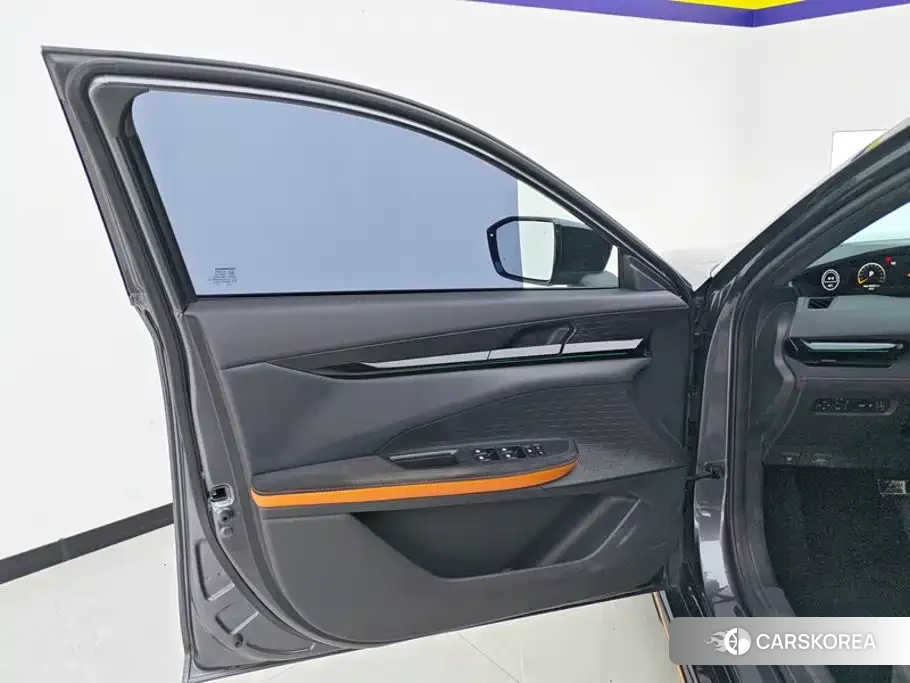 Chang'an Changan UNI-V id 4583876 из Китая 15