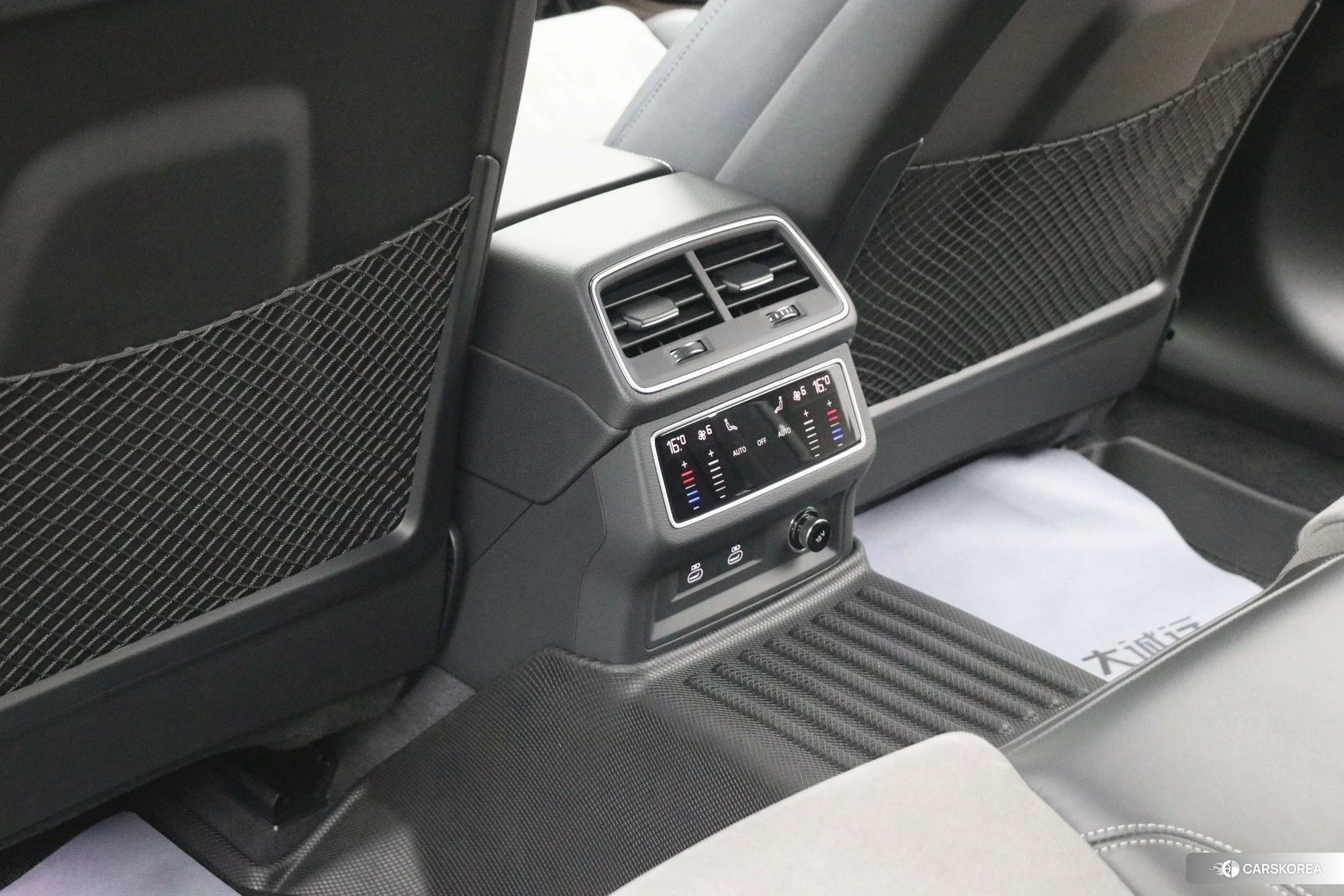 Audi A6L id 4467595 из Китая 31