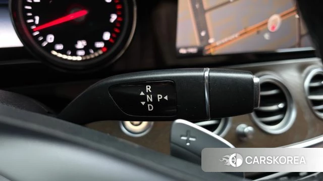 Mercedes-Benz E-Class W213 id 3846065 из Кореи 19