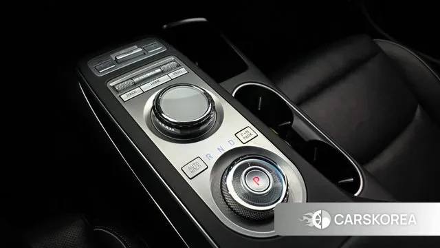 Genesis GV70 id 3747344 из Кореи 19