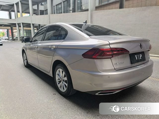 Volkswagen Bora id 4320777 из Китая 9