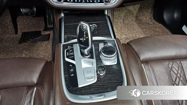 BMW 7 Series (G11) id 3617137 из Кореи 19