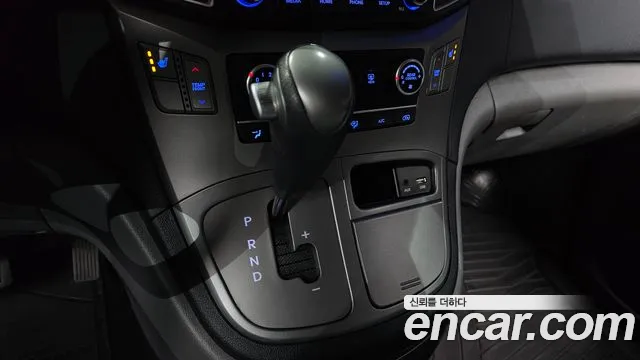 Hyundai The New Grand Starex id 2449759 из Кореи 19