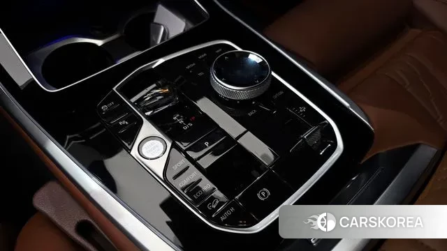 BMW X7 (G07) id 3725841 из Кореи 19