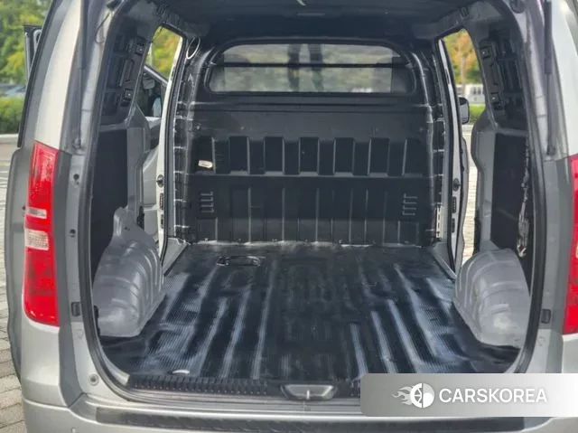 Hyundai The New Grand Starex id 3214928 из Кореи 19